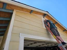 Best Vinyl Siding Installation  in Manhattan, MT